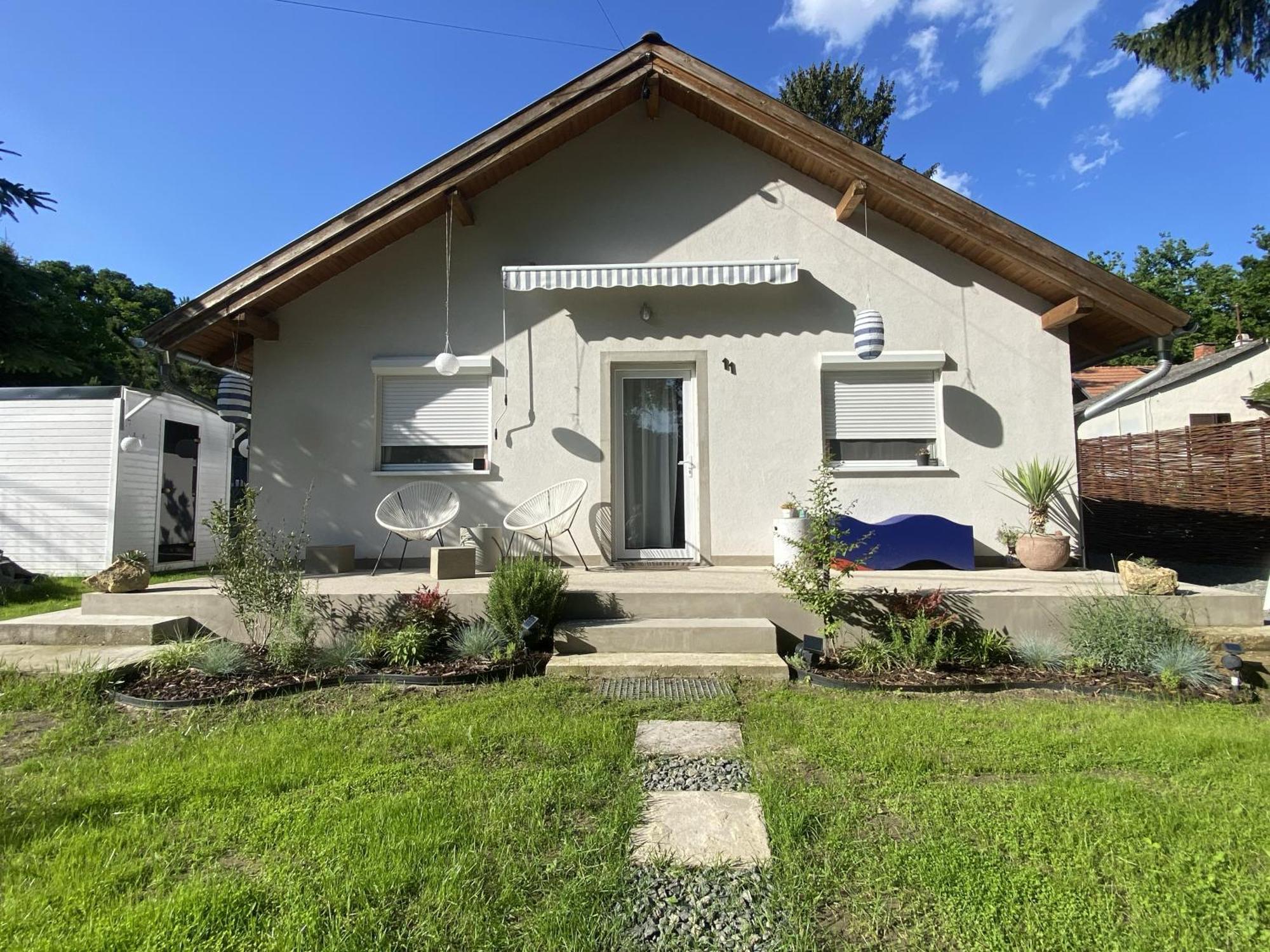 Marika Vendeghaz Villa Szigetmonostor ภายนอก รูปภาพ